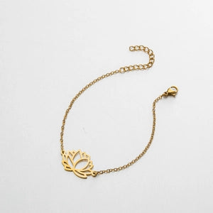 The Lotus in Bloom Bracelet – Gold Plated